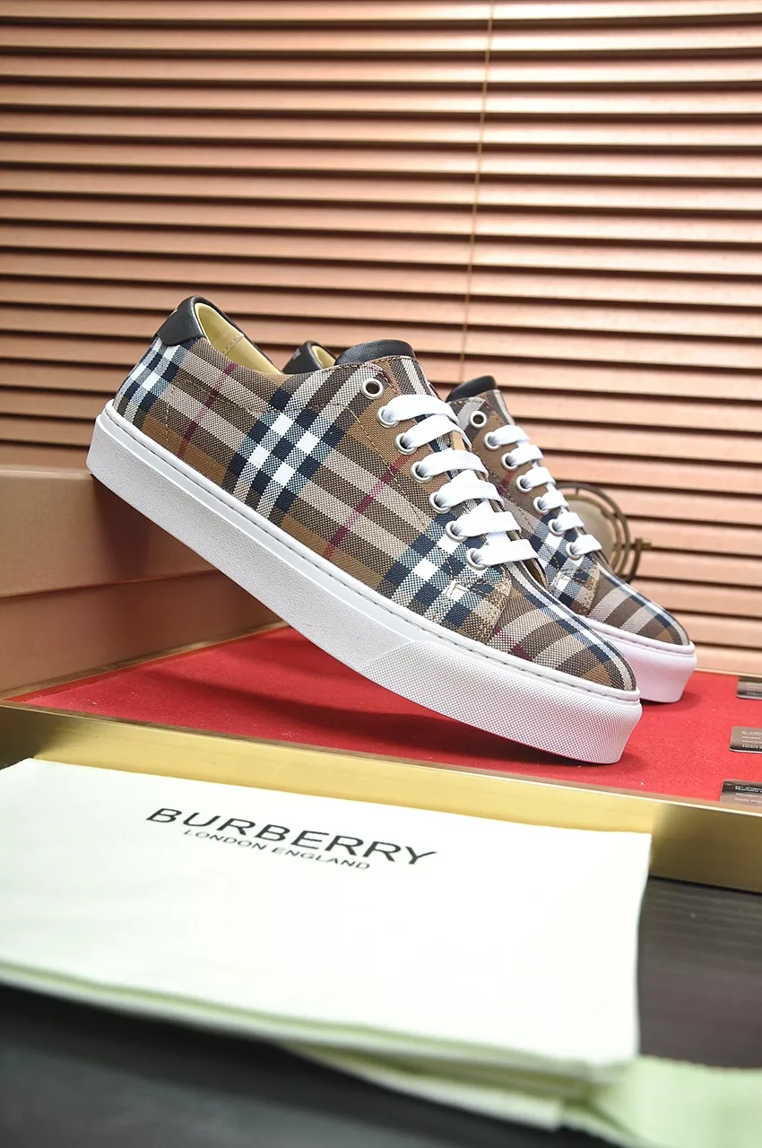 burberry decontractees chaussures pour homme s_127455b1